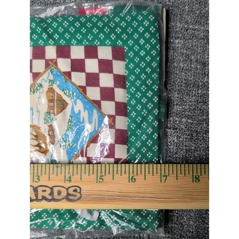 Vtg Revere Mills Scented Christmas Pot Holder Log Cabin Holiday Decor
